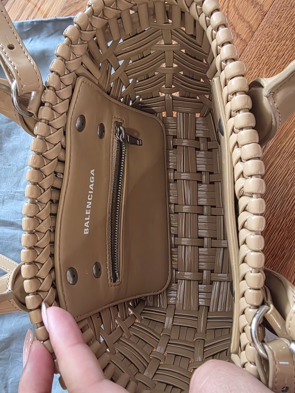 Balenciaga Beige Woven Mini Tote with Leather Trim - Picture 5 of 11
